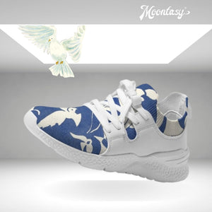 Pigeons Pattern Men's Two-Tone Sneaker (Blue and Beige)