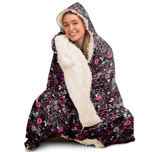 Hong Kong Pattern Hooded Blanket ( Black)