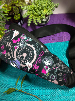 Hong Kong Pattern Crossbody Sling Bag (Black)